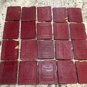 17 Vtg  Antique 1920-24 Assorted England Little Luxart Leather Book Collection